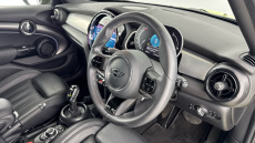 MINI Hatchback 1.5 Cooper Exclusive 5dr Auto Petrol Hatchback